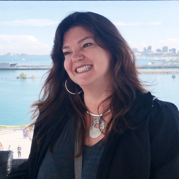 Meet your Posher, Kimberly - Picture 2 of 3